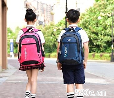 儿童休闲书包定制lOGO 小学生新款背包 厂家直销印字减负双肩包